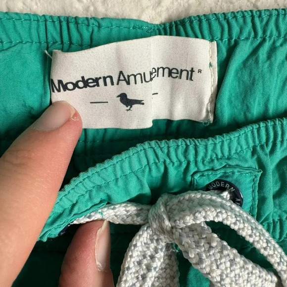 Modern Amusement Men's Swim Trunks Shorts Size Large Green - Picture 4 of 9